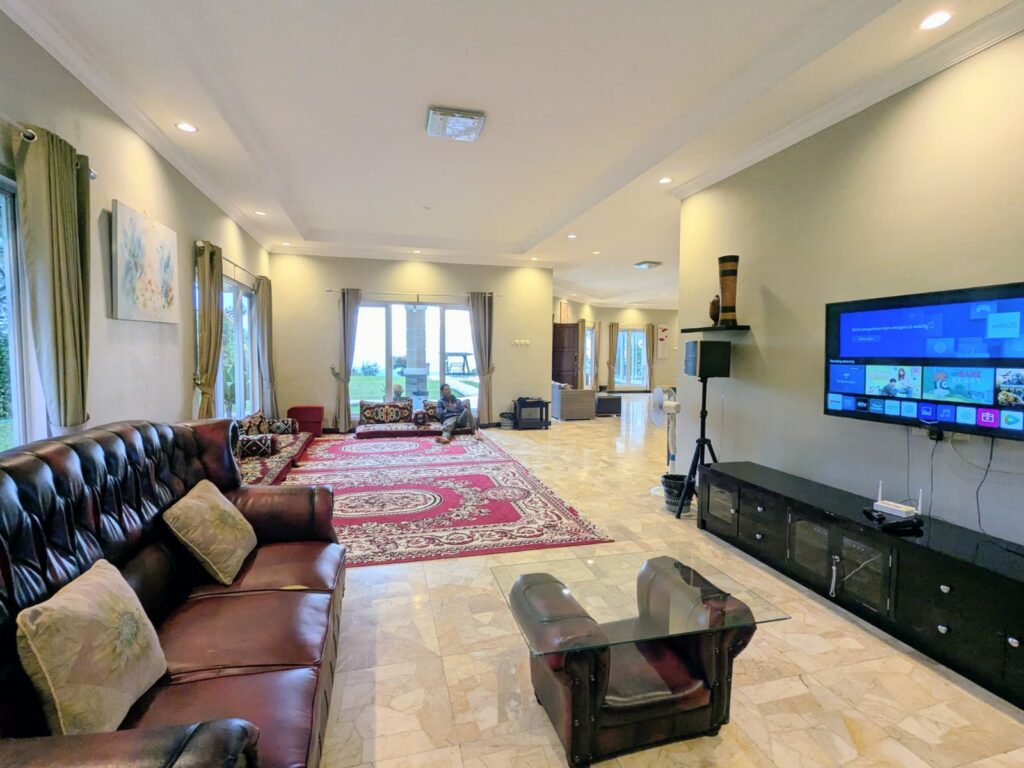 31e910eb-3752-4f5e-b244-6bd01e13e983