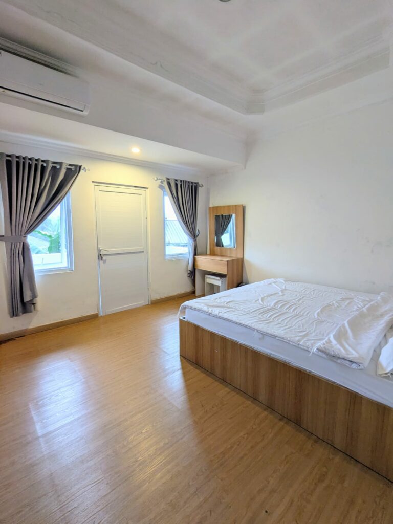 WhatsApp Image 2026-04-08 at 7.30.08 PM