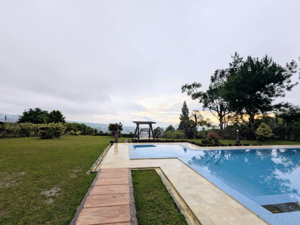 c3f7adc6-bd4f-41a3-b6ee-db95c916211a