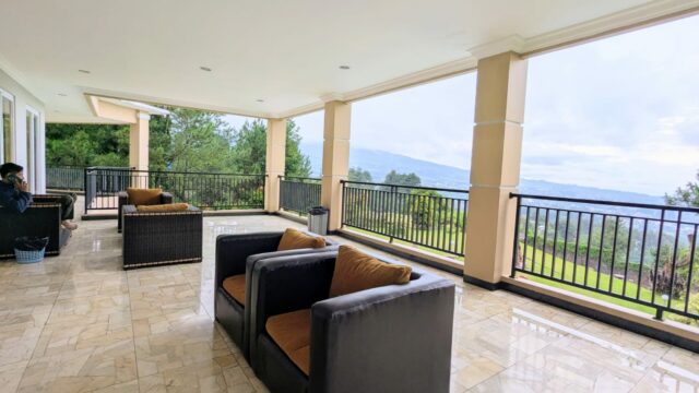 d8c75995-f8ab-49ba-919c-5901476b29ec